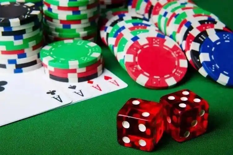 Proses login akun forwin77 di perangkat mobile dengan verifikasi OTP